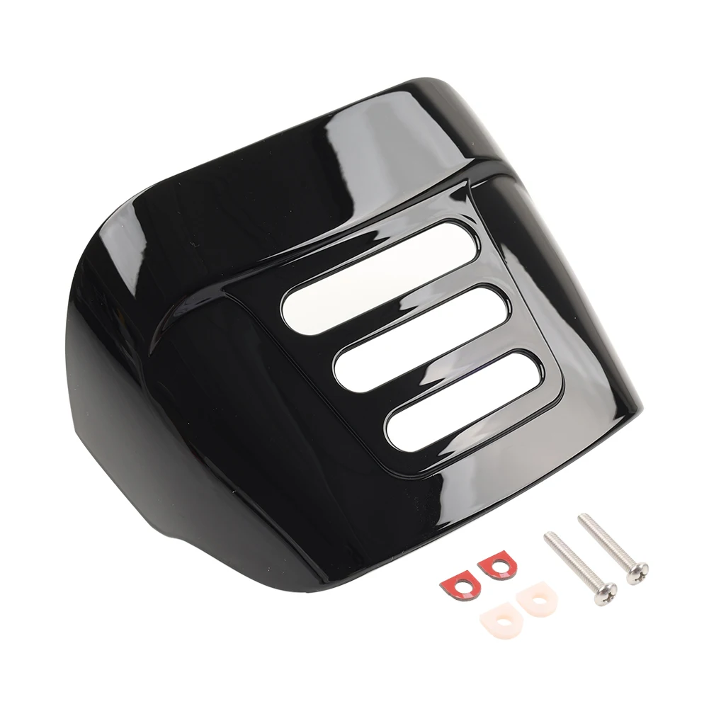 Motorcycle Slotted Rear Tail Light Visor Cover For Harley FLHTCUTG Tri Glide Ultra Classic 2009-2022 for FLHXXX 2010-2011