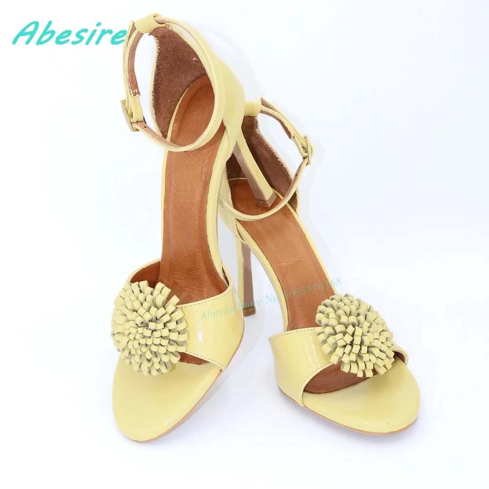 

Yellow Flower Patchwork Ankle-Buckle Sandals Peep Toe Thin Heels Cover Heel Shoes for Women Fresh Gentle Style Fashion Shoes New