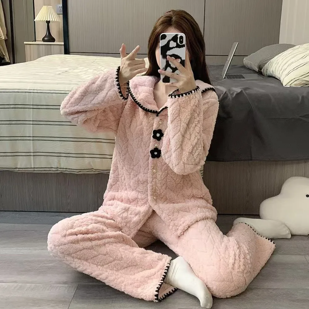 Women's Winter Warm Flannel Pajama Set, Cozy Thickened Fleece Lounge Wear with Flower Buttons, Soft Plaid Home Sleepwear Suit