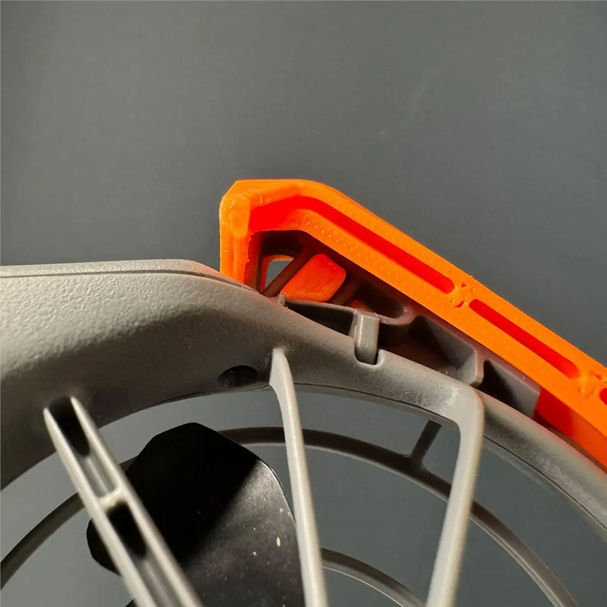 

Комплект защиты (A75T) для DJI Neo2: противоударный бампер, защитное кольцо для пропеллеров, 3D-печатная крышка антенны, оранжевый