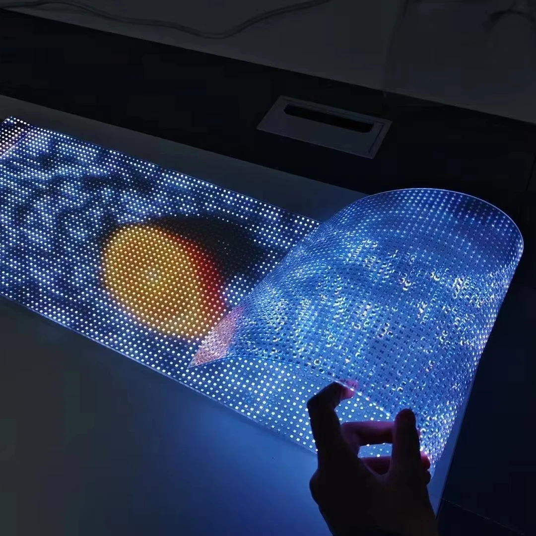 Indoor 2000cd High Brightness Flexible HD 90% Transparent LED Mesh Module 3D Soft Roll Glass Advertising Display Screen
