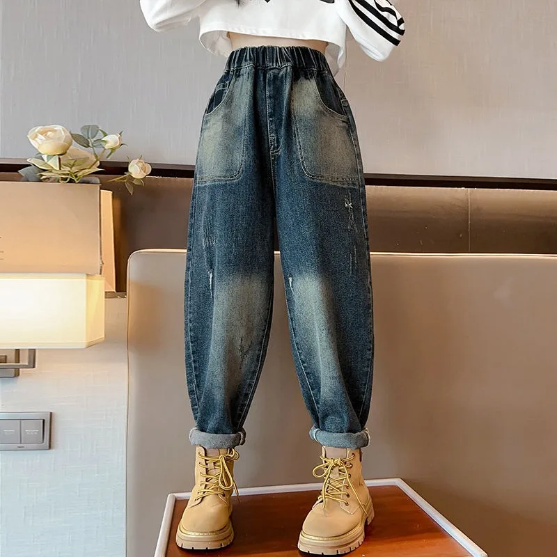 

Свободные джинсы-шаровары для девочек. Стильные джинсы с эластичной резинкой на талии, школьные брюки для осенней одежды, детские джинсы с карманами.