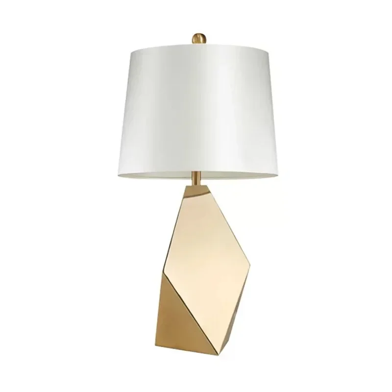 Home Simple Three-Dimensional Diamond-Shaped Hardware Living Room Bedroom Bedside Lamp Soft-Installed Geometric Table Lamp