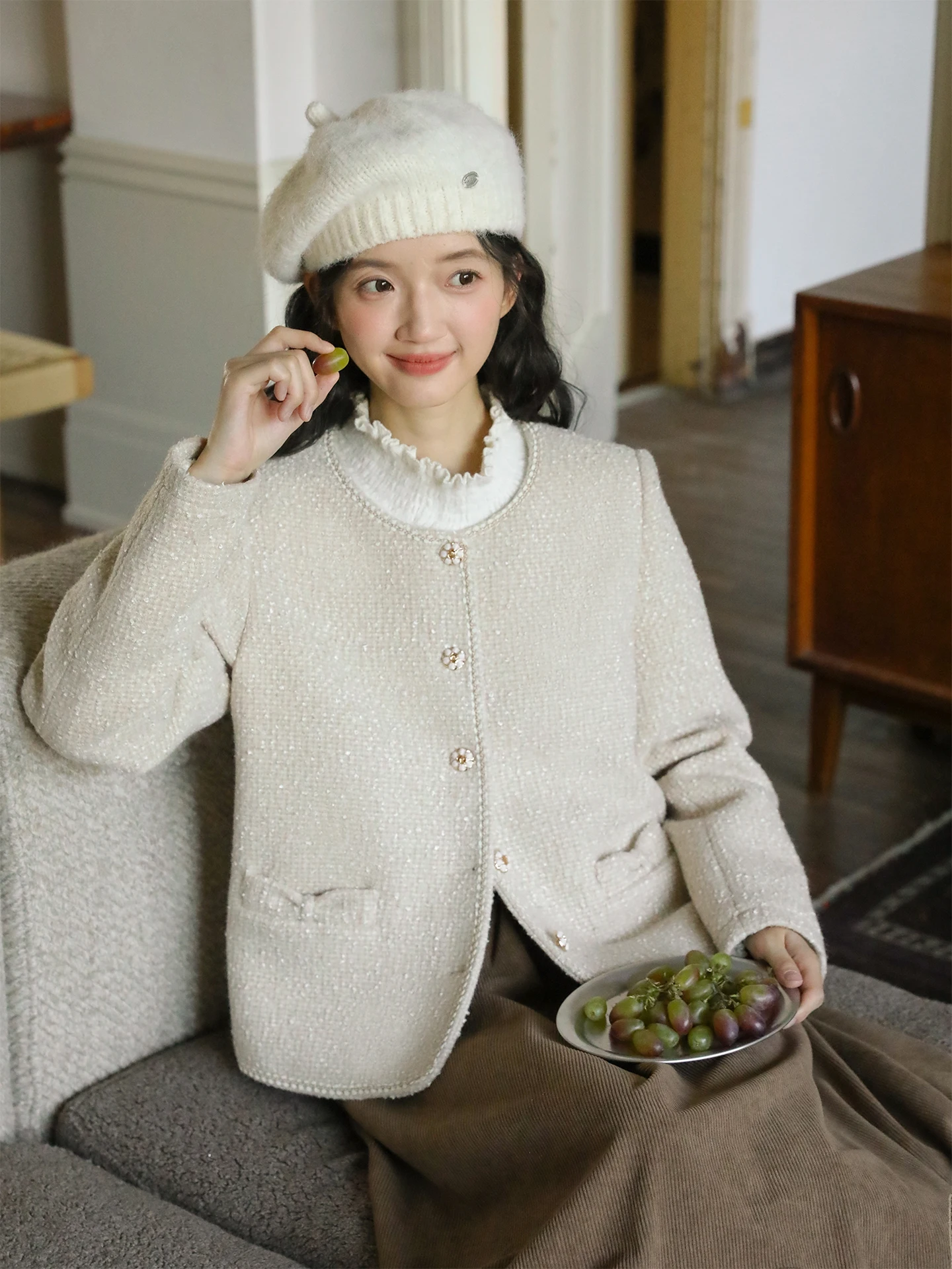 

Nesoulum Women's ort Jaet Light Beige Vintage Sle Loose Fit oulder Length Sve round Ne Commute Top Faion Luxury