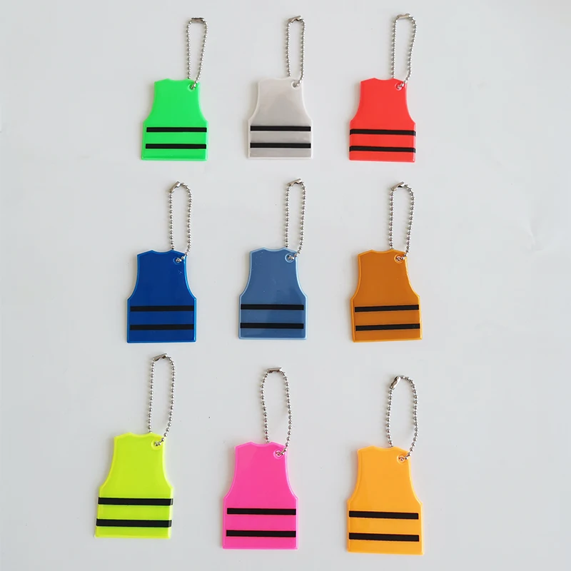 10Pcs Vest Model Reflector Reflective Keychain Bag Keyrings Accessories High Visibility for Jackets Backpack Strollers Pets