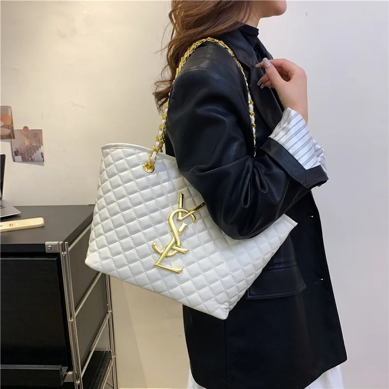 디자이너 스타일 가방 - 2025 신모델 - 클래식하고 다용도로 활용 가능한 패션 크로스백 - 대용량 다이아몬드 패턴 토트백