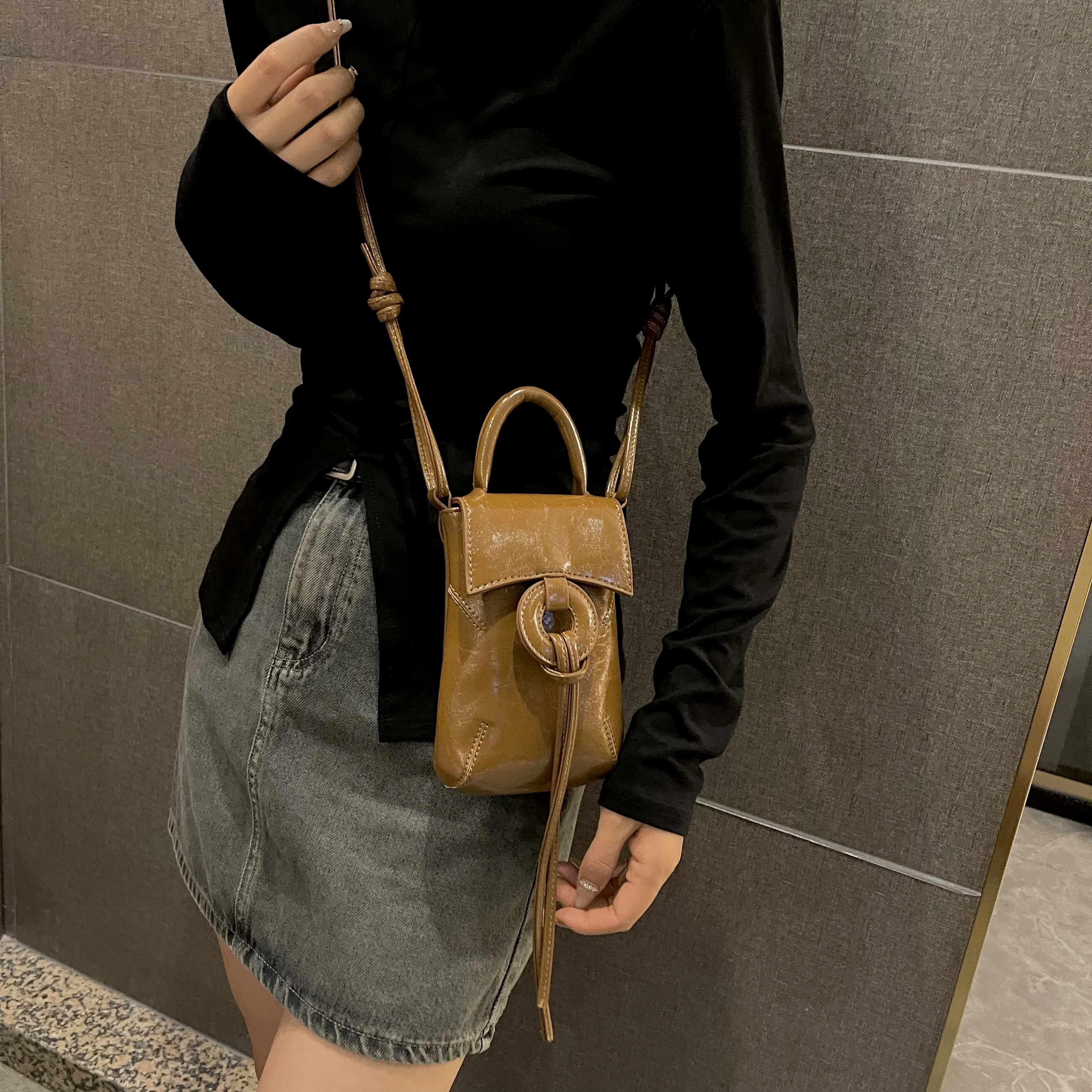 LEFTSIDE Silver Pu Leather Mini Crossbody Bag with Short Handle for Women 2024 Korean Fashion Lady Handbags and Purses