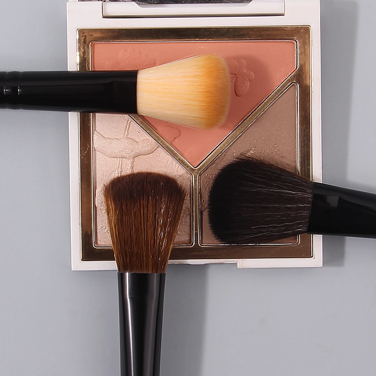 3 piezas de brocha para polvos suaves, brocha para colorete, brocha para contensiones, brocha de maquillaje portátil y amigable para principiantes, herramientas de belleza