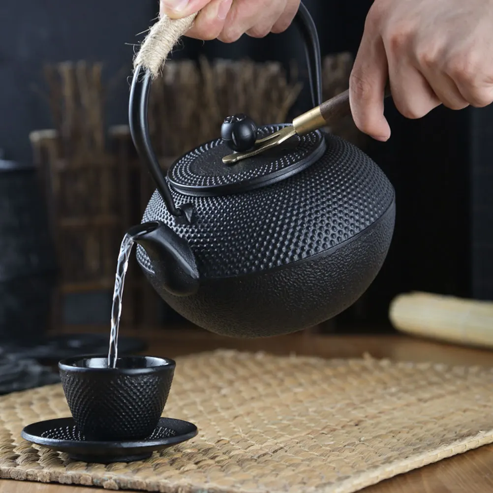 

Vintage Style Sturdy Cast Iron Tea Pot With Infuser Small Metal Teapot For Home Office Desktop Tea Room Decorative Household Use