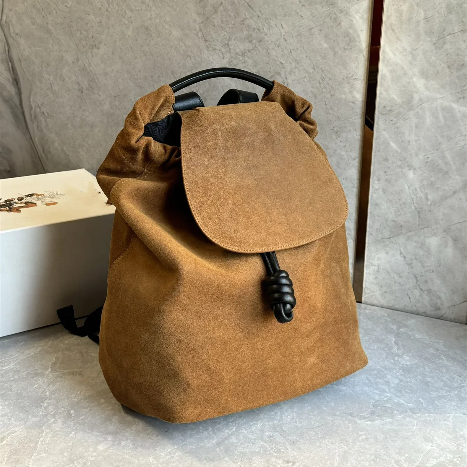 

2025 Luxury Designer Bags High Quality Travel Backpack Fashion Trend Handbag Men Women Famous Brand Bag Large Capacity