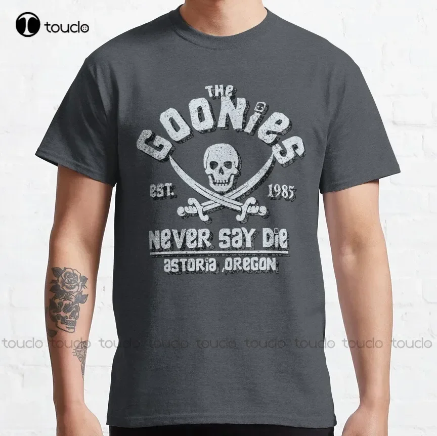 Goonies Never Say Die Distressed Vintage Retro 80S Mask Classic T-Shirt Tee Shirts For Women Digital Printing Tee Shirts Xs-5Xl