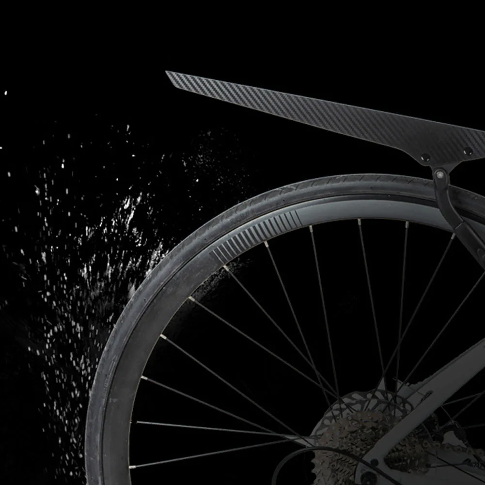 Effective Mudguard for Mountain and Road Bikes Lightweight at 175g with Adjustable Angles for Optimal Performance