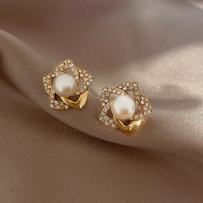 Die neuen Silver Needle Vintage Diamond Set Rose Persönlichkeitsohrringe