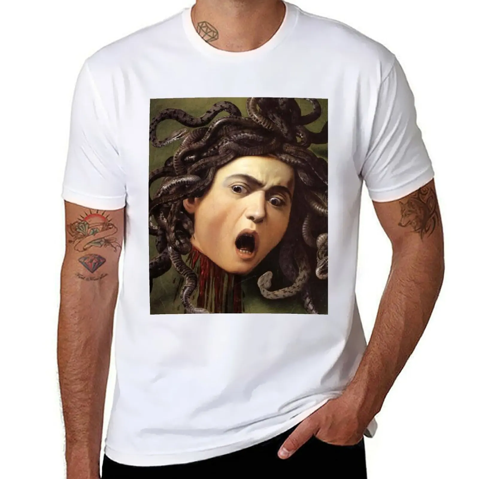 

Medusa's Head by Caravaggio T-Shirt men t shirt cotton 100% t shirts for man graphic vintage funny t shirts man T-Shirt