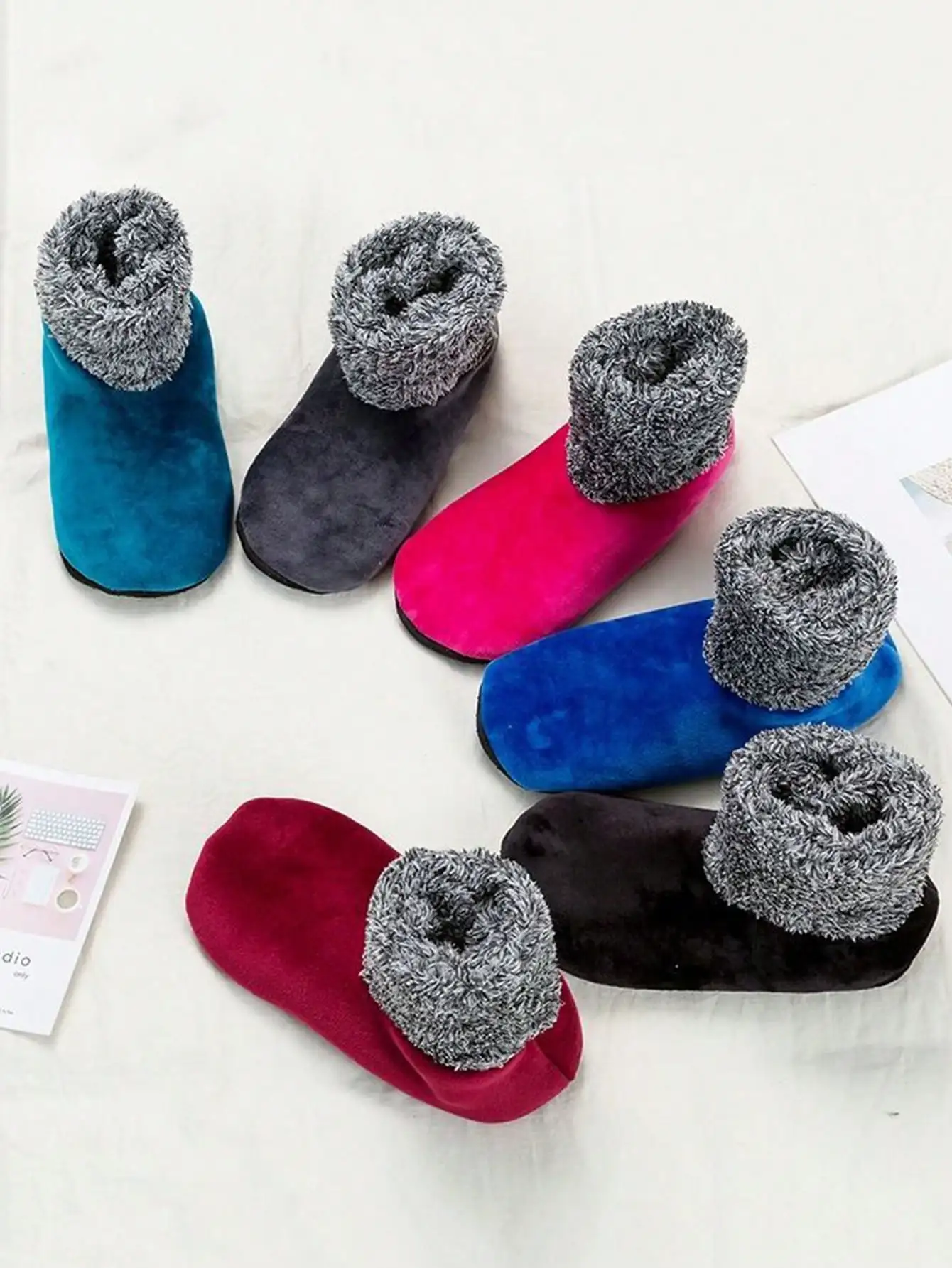 Winter-Plüschmanschetten, Knöchel-Slipper-Socken für Damen, dick, mit Fleece gefüttert, weich, rutschfest, mit Griff an der Unterseite, warme Bodensocken