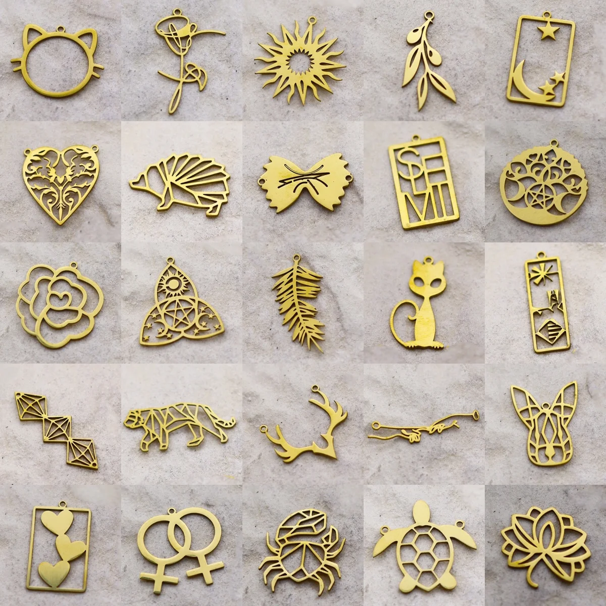 

3pcs Danity Triple Moon Sun Star Charms Cute Cat Turtles Stainless Steel Heart Floral Leaf Pendant for Bracelets Jewelry Making