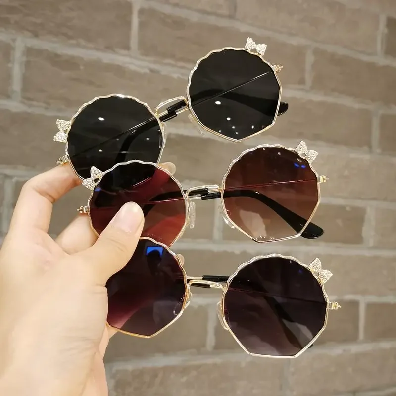 New Fashion Children\'s Sunglasses Boys and Girls Anti-UV Sun Glasses Baby Cute Bow Little Girl Shell Glasses Metal Frame Eyewear