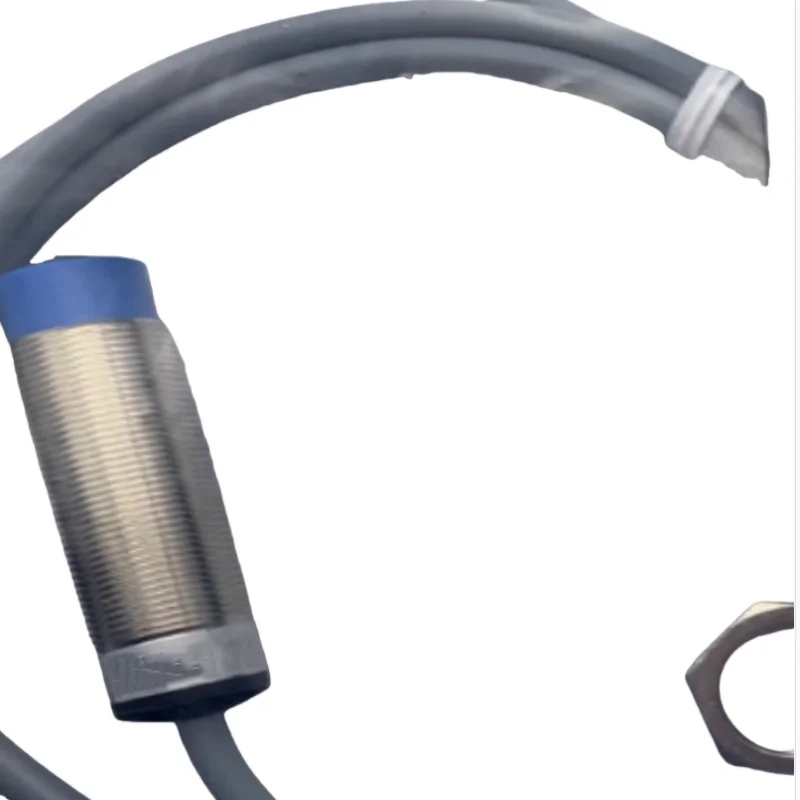 

Совершенно новый оригинальный бесконтактный переключатель LR18XBN08DNC LR18XBN08DPO LR18XBN08DPC LR18XBN08DNR LR18XBN08DPR FY18DNO FY18DNC