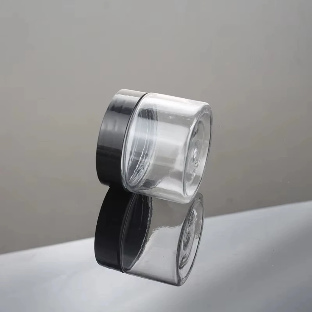 48 قطعة 2 أوقية/60 مللي الجرار البلاستيكية مع الأغطية حاويات مستحضرات التجميل الصغيرة الوحل واضح السفر جولة عينة فارغة الحاويات مانعة للتسرب وعاء