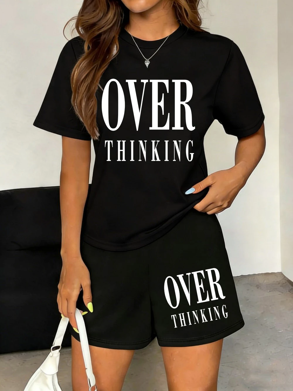 

Over Thinking Letter Prints Tops Shorts Womens Basic Two Pieces Set T-Shirts Pants Summer High Waisted Oversized Pocket Clothes