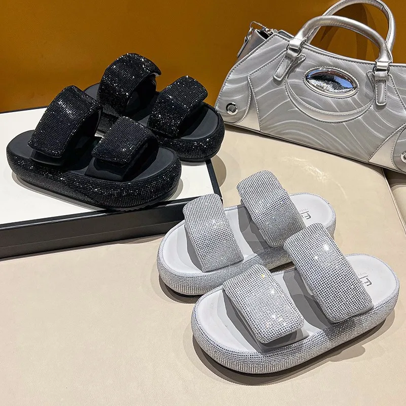 

New Thick Soled Slippers Women Summer Fashion Outside Antislip Soft Soled Casual Cool Slippers Lightweight Comfortable Sandals