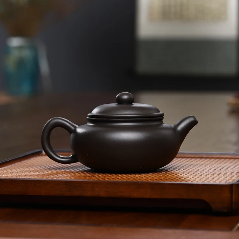 235ML Yixing Black Teapot Ball Hole Filter Kettle Archaize Teaware Drink Puer Tea Ceremony Supplies Drinkware Set