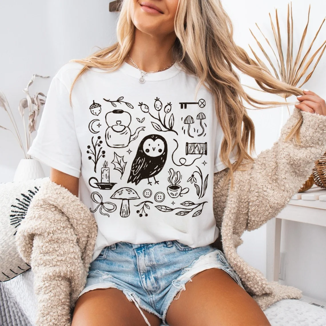Camiseta Retro de manga corta con estampado de llaves y tetera de setas y búho de dibujos animados para mujer, Top informal de manga corta con cuello redondo, camiseta versátil y divertida