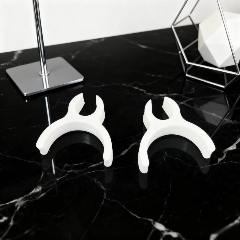 

2pcs Car Wiper Antifreeze Bracket Car Wiper Antifreeze Tools White Plastic Wiper Arm Bracket Practical Car Accessories