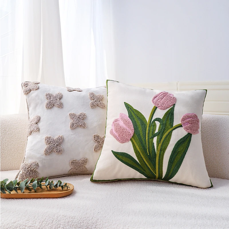 

Romantic Cushion Cover Pink Valentine's Day Tulip Skin Friendly Home Decoration Pillow Cover 45x45 cm Indoor Sofa Modern Simple