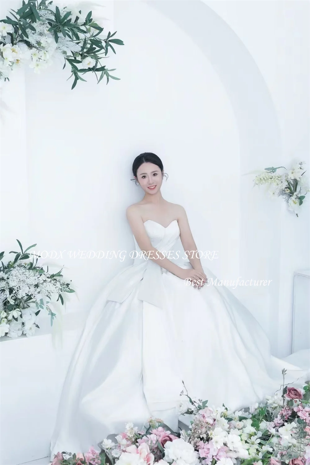 MODX Simple Korea Wedding Dresses Photo Shoot Pleats Draped Strapless Sleeveless Floor-Length Back Lace up Bridal Gowns