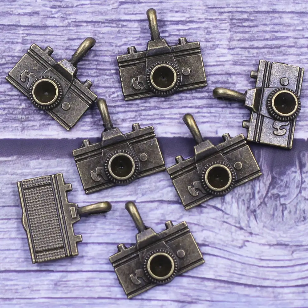 Bronze Tone Camera Cute Pendants Charms Jewelry DIY Component 22x21mm
