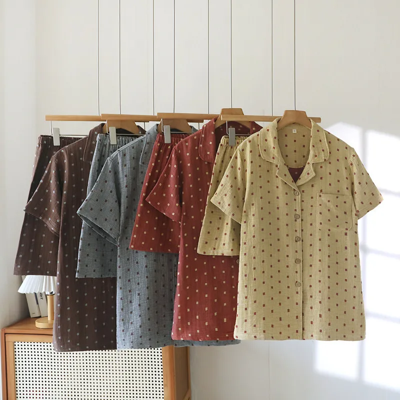 

100% Cotton Double-layer Gauze Pajama Set, Lightweight Short Sleeve Top & Shorts, Soft Breathable Loungewear for Couples.
