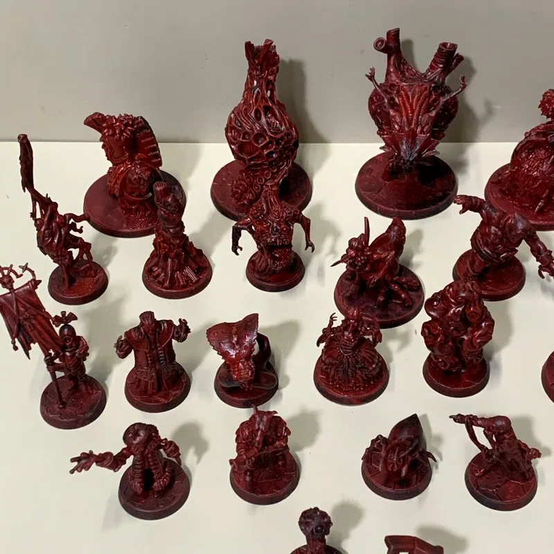 Random Pick 5pcs/10pcs Brigand Crusader Heroes Guardian Monster Darkest Dungeon Crimson Court Crawl Board Game Miniatures TRPG