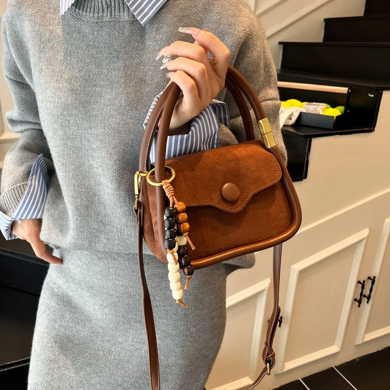 

2025 New Mini Square Bag for Women, Vintage Top Handle Shoulder Crossbody Purse, Chic Retro Handbag, Elegant & Compact​