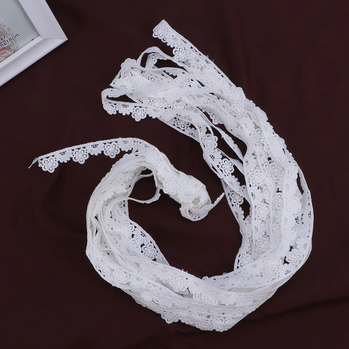 

Lace Wedding Dress Accessories Decorative Border Fabric White Cotton Embroidered Applique for Flower Design Decoration