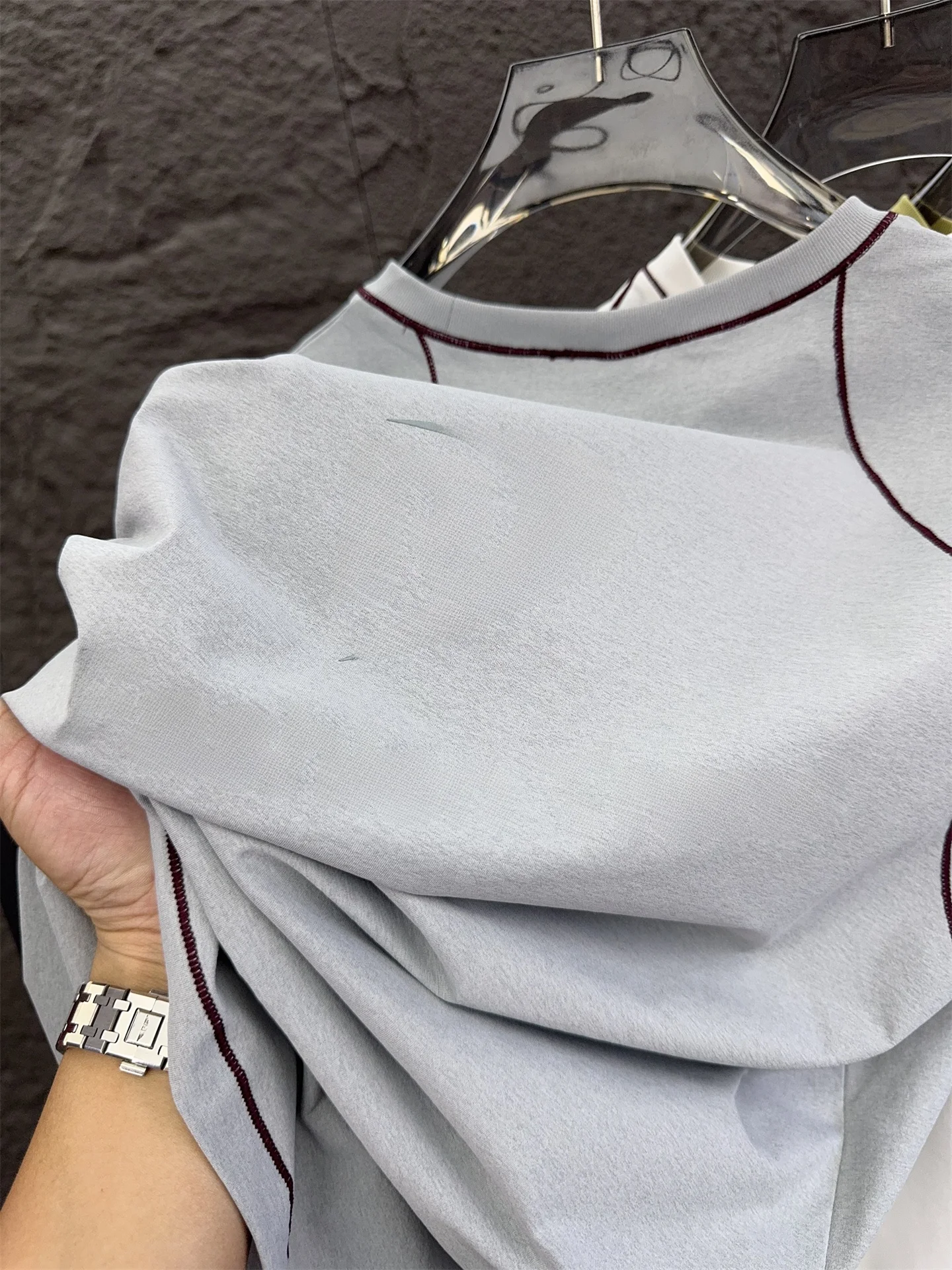 

Svip Cool Sensation Embroidered Reflective ort Sve round Ne Comfortable Breathable Qui Dry Men's T-irt Summer Faion