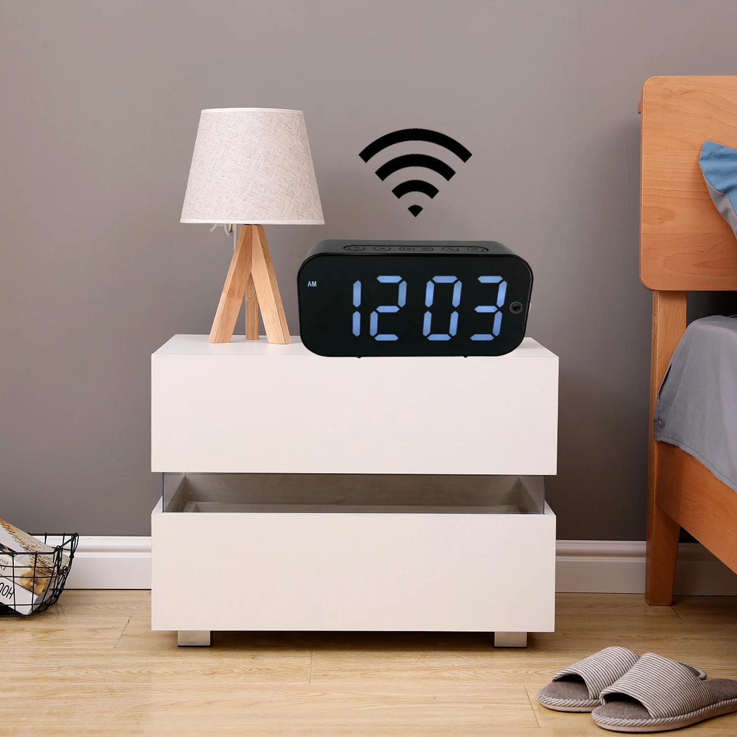 1080P FHD Portable Clock Camera Audio & Video Recorder WiFi Cam 100° Wide Angle Motion Detection Remote Viewing Nanny Cameras