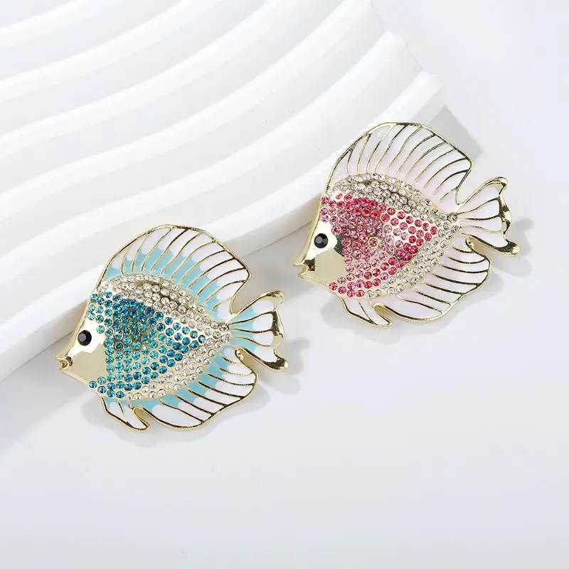 Cute Rhinestone Animal Tropical Fish Brooches For Women Clothing Coat Accessries Gifts