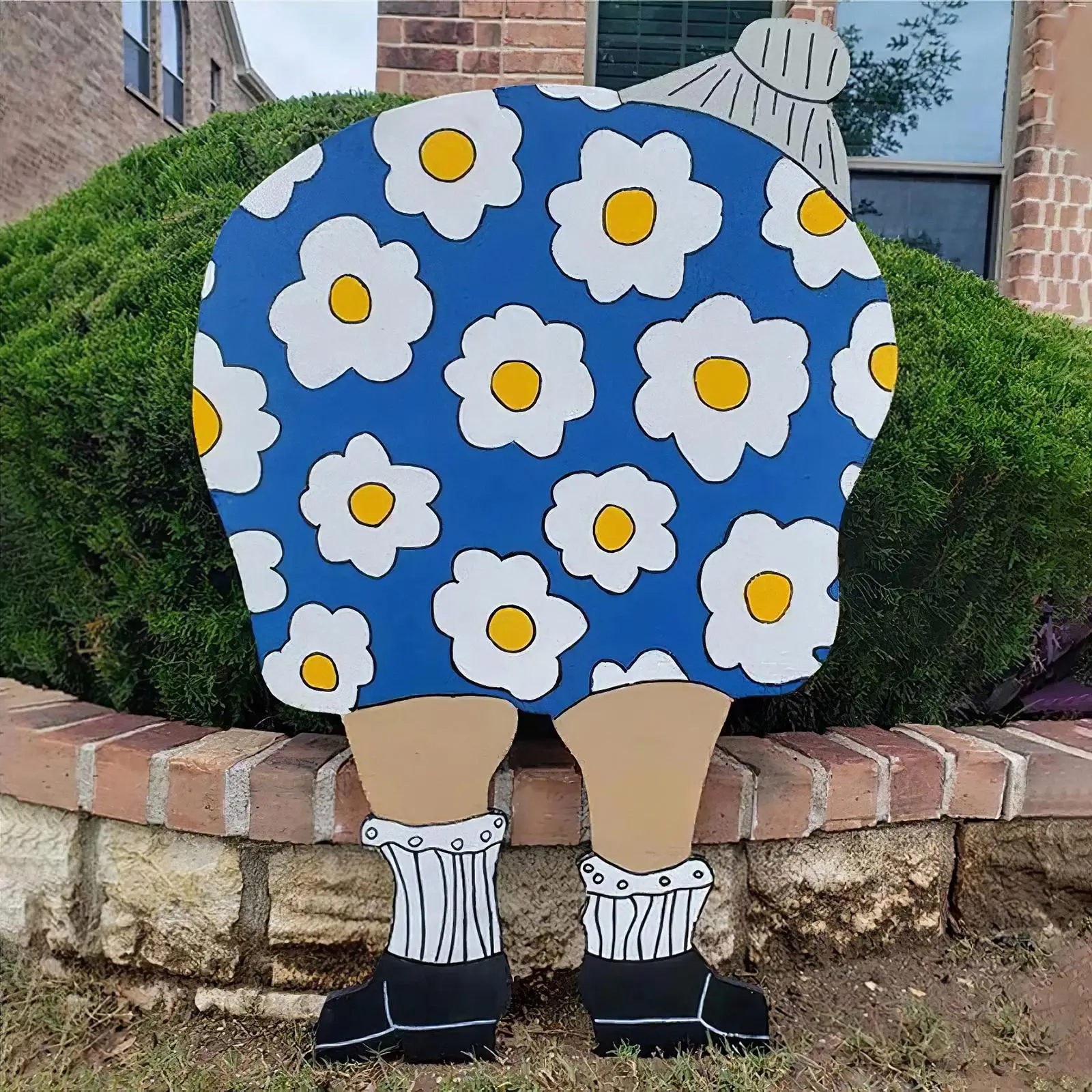 Funny Garden Ornament Silhouette Home Decor with inset Stakes Solid Spring Summer Outdoor Old Lady Gardener Working Decoration