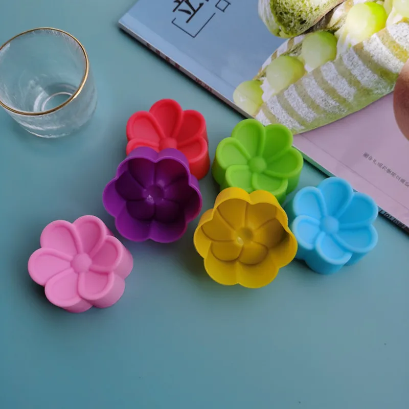 20 pcs/lot 3cm 5cm Flower Silicone cake mold chocolate mould DIY cupcake liners baking tools mini soap mold