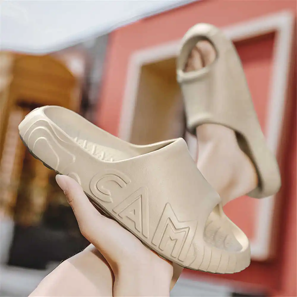 

40-45 резиновые сандалии цвета пустыни, мужские кроссовки, тапочки, мужская обувь, спортивные кроссовки для гольфа Sepatu, модные товары для жизни, Krasofka