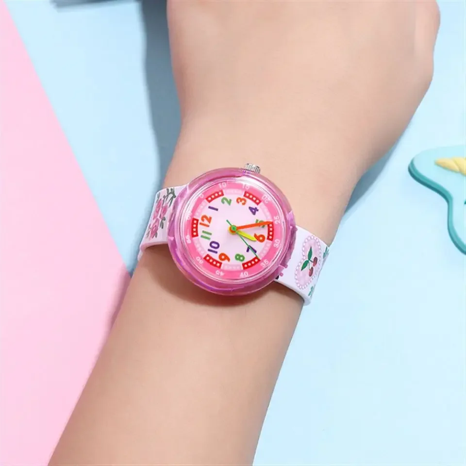 Reloj de cuarzo con dibujos animados para niños y niñas, accesorio de alta calidad con diseño de flor de abeja, unicornio, poni, informal, a la moda