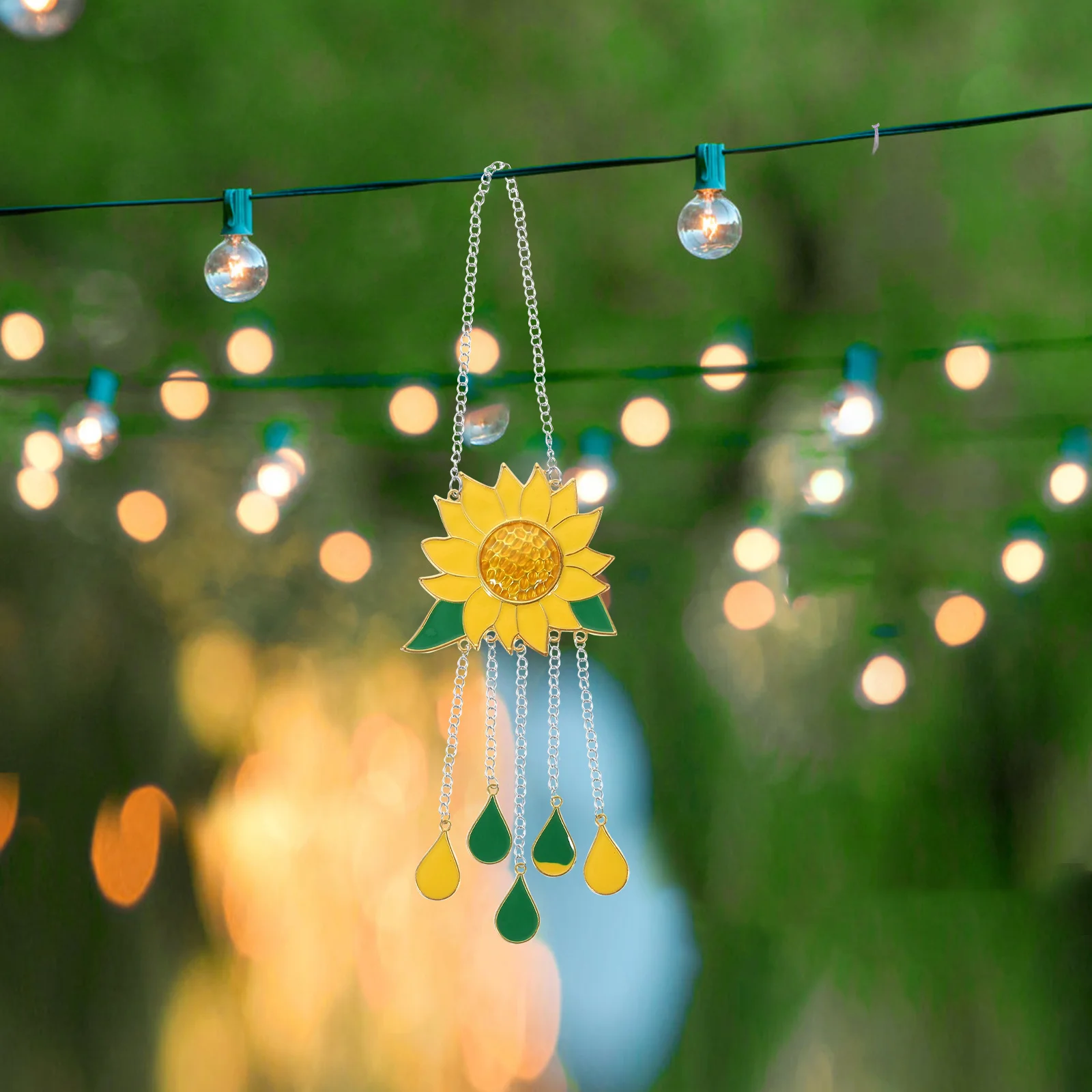 

1Pcs Sunflower Hanging Wind Chime Decorative Metal Pendant Garden Outdoor Indoor Party Decor Wind Chime Wind-Bell Pendant