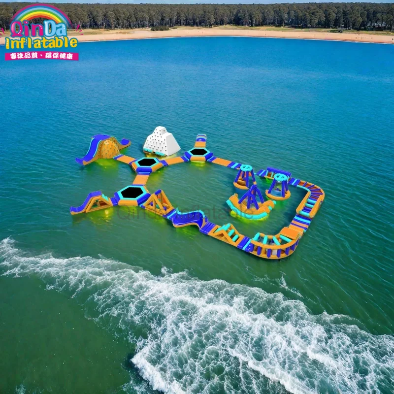 Parque inflable de juegos acuáticos del curso de obstáculos del flotador de Aqua Glide