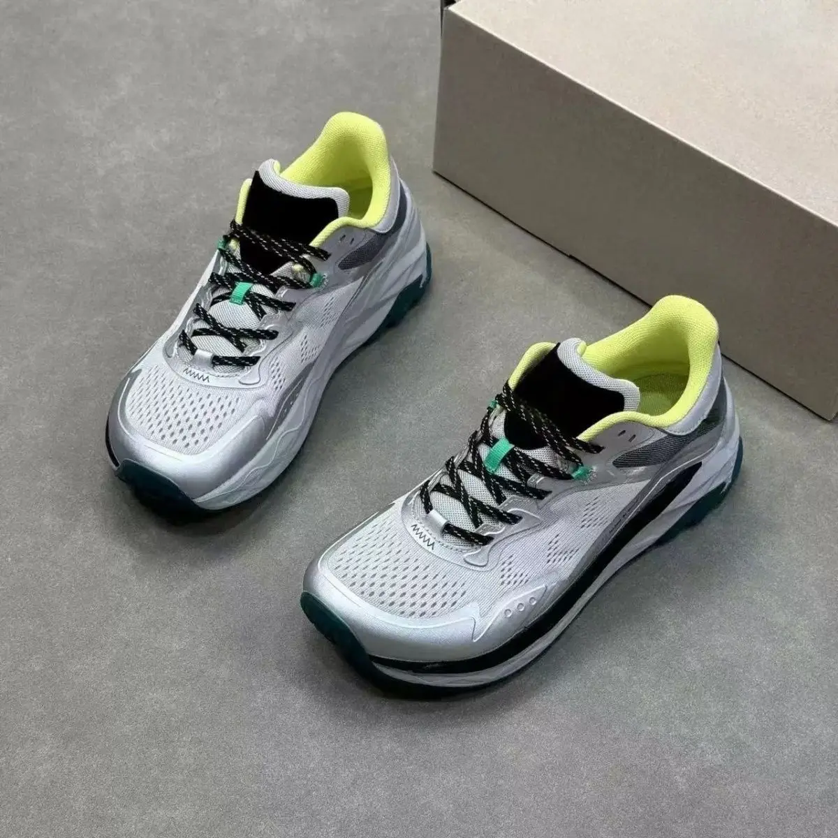 2025 tênis de malha respirável para esportes e lazer