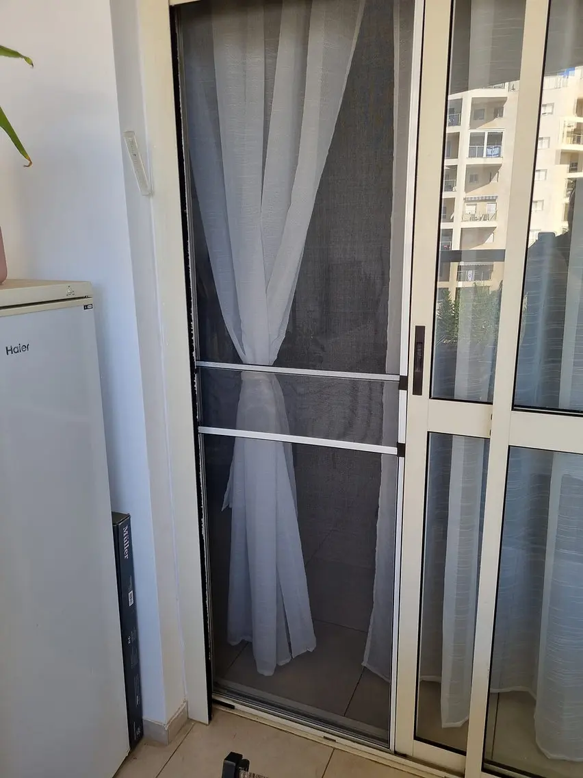 Expandable Window Screen, 2 Way Adjustable, Perfect Replacement Screen for Windows, Door