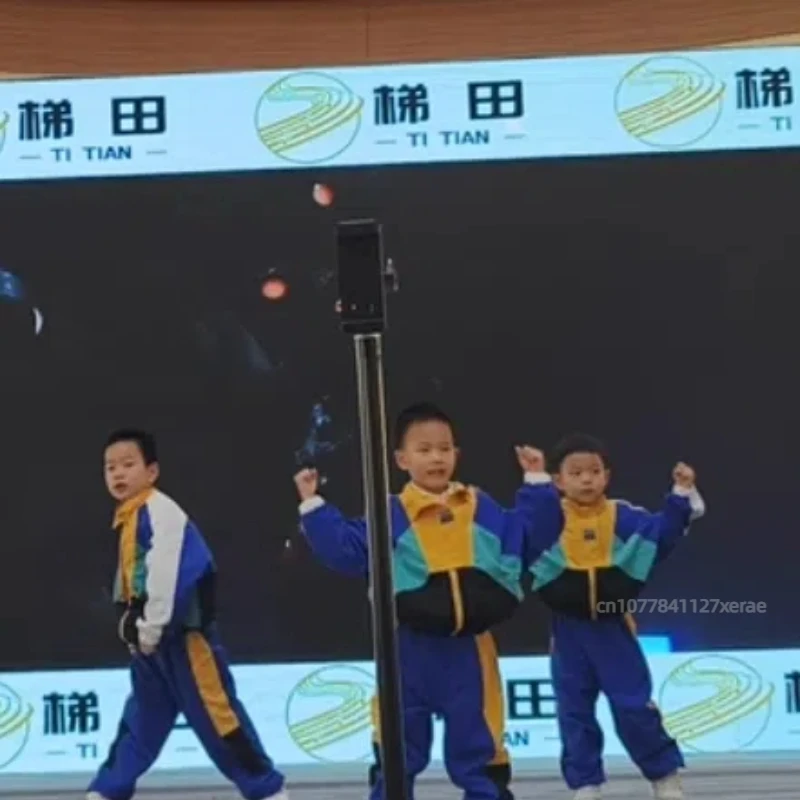 Streetdance-prestatiekostuums voor kinderen, tops en broeken voor jongens, prestatiekostuums voor studentensportvergadering en openingsceremonie