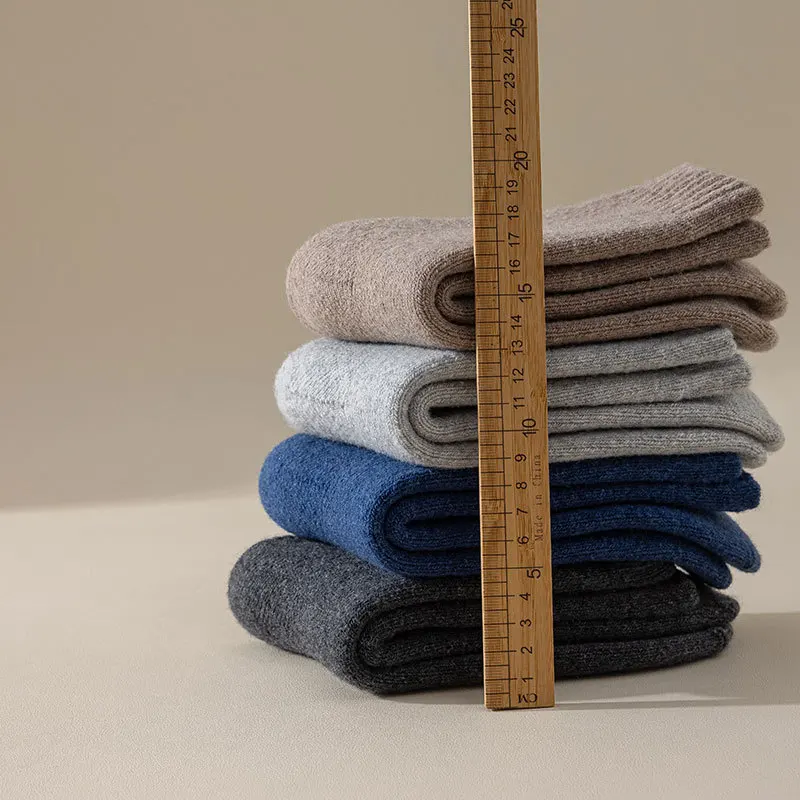 Calcetines de lana de invierno para hombre, calcetines anticongelantes informales de nieve Retro Harajuku de alta calidad, cálidos y gruesos, color sólido, envío directo