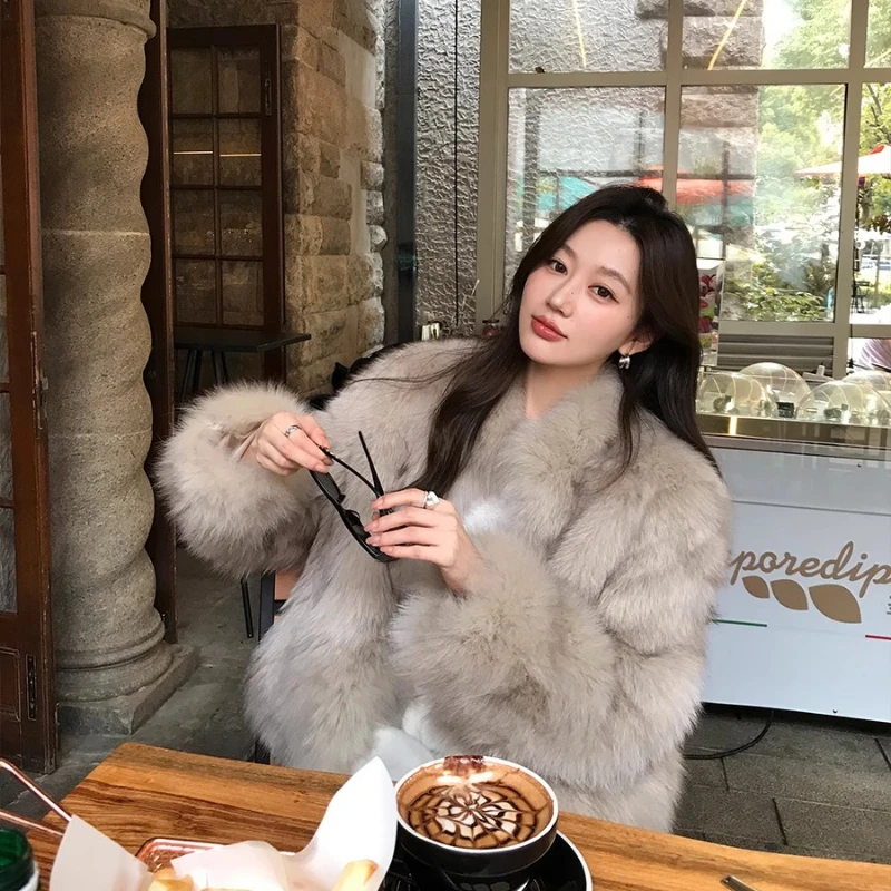 욜란페어리 천연 여우털 재킷 여성 스탠드 칼라 겨울 고급 따뜻함 패션 젊은 여성용 짧은 리얼 여우털 코트 2025