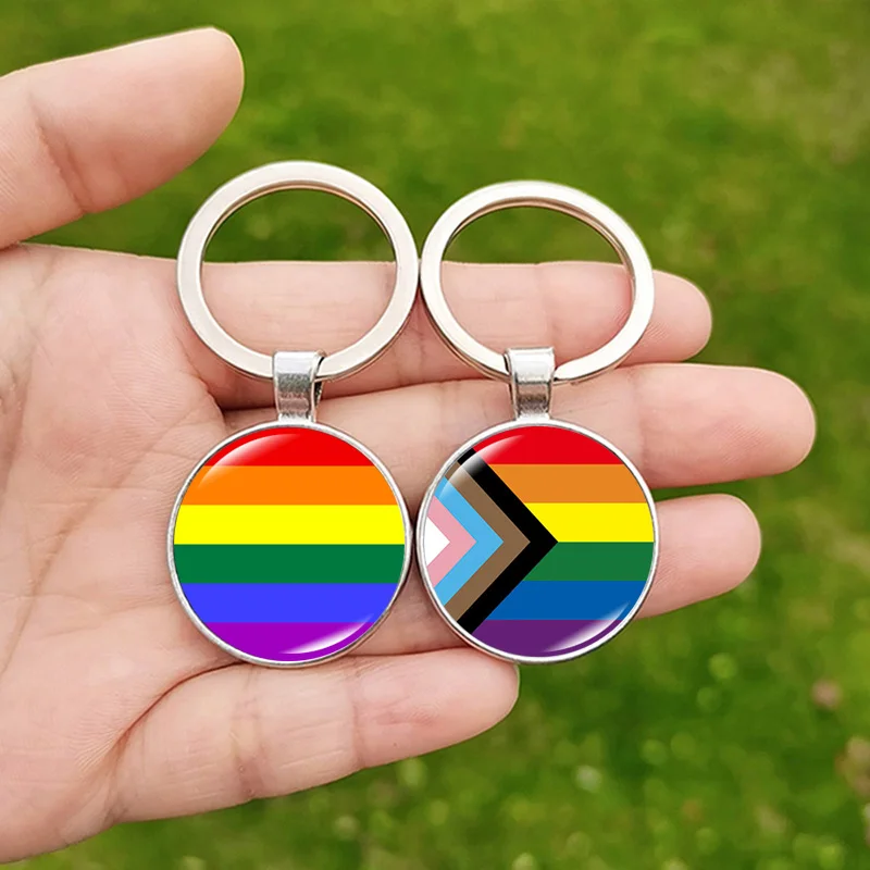 2024 New Pride Flag Keychain Bisexual Gay Lesbian Rainbow Flags Glass Cabochon Pendant Key Ring for Men Women Gift